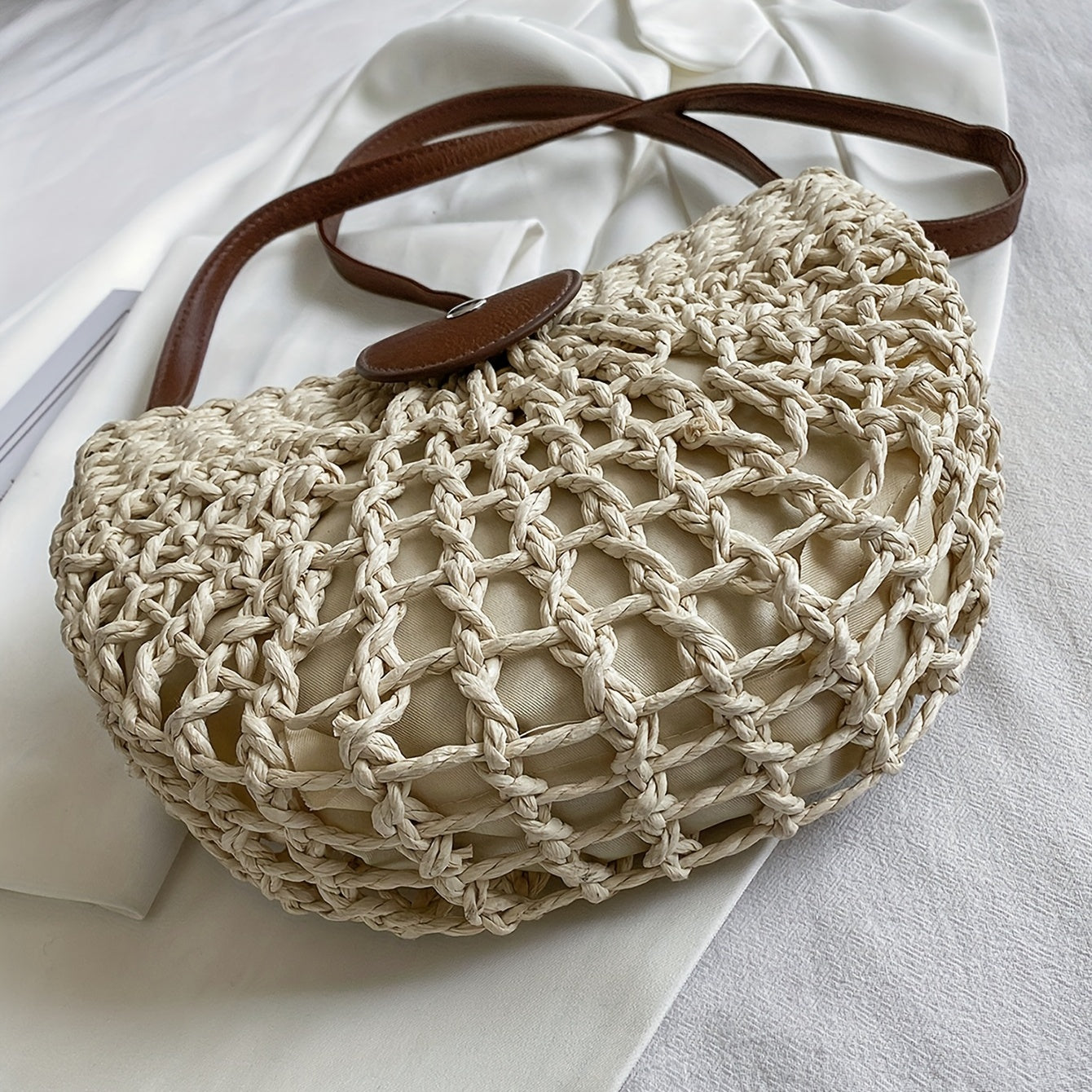 Women's Minimalist Crossbody Bag - Trendy Straw Shoulder All-Match Beach Bag