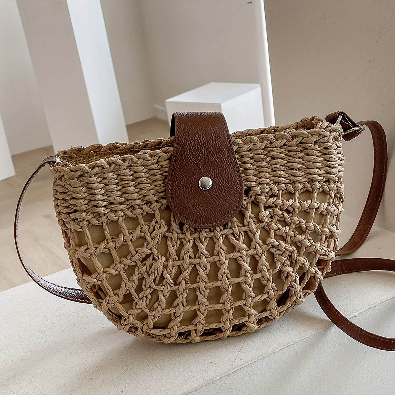 Women's Minimalist Crossbody Bag - Trendy Straw Shoulder All-Match Beach Bag